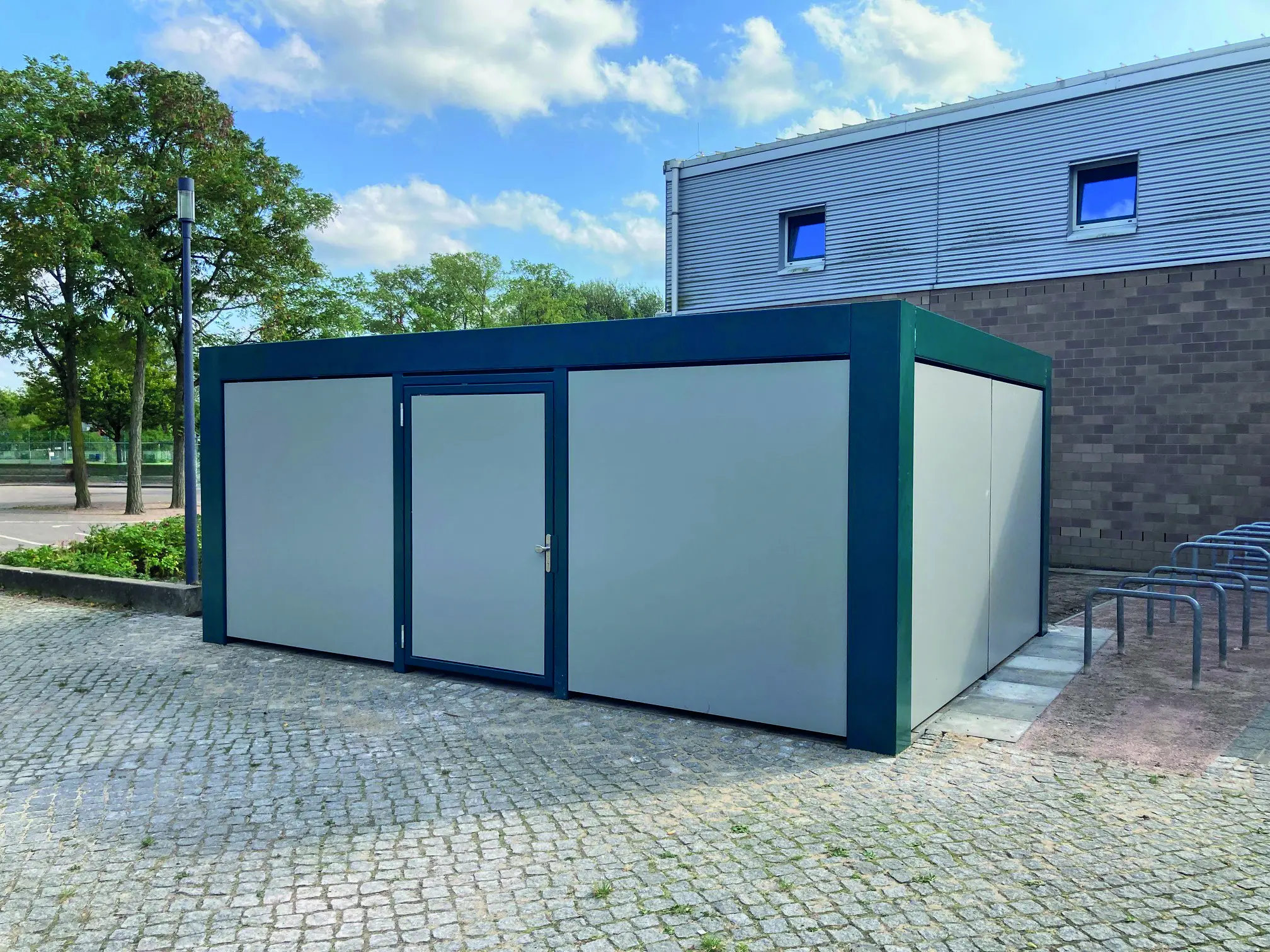 Cube 580 Medium Grey Modell